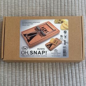 Fred Oh, Snap! Cheese Slicer with Beechwood Cutting Board